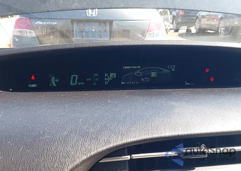 2013 Toyota Prius Three z USA, uszkodzony, nr VIN JTDKN3DU7D5696910